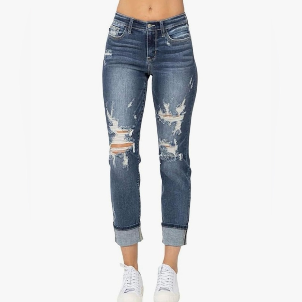 NWT Judy Blue Midrise Cuffed Destroy Boyfriend Jeans,